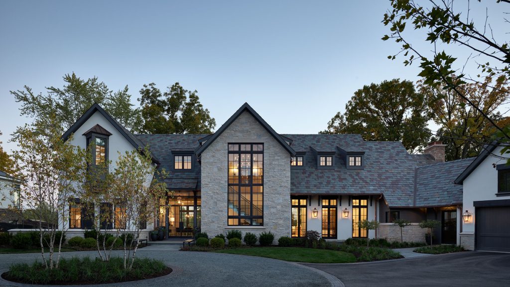 windsor-pinnacle-clad-black-divided-lite-windows